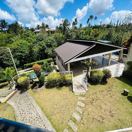 Oyo 1067 Villa Sofia At Silang Tagaytay City Exterior photo