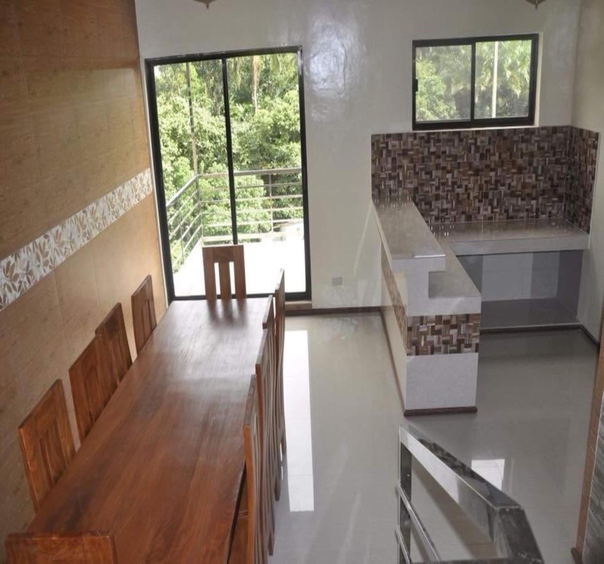 Oyo 1067 Villa Sofia At Silang Tagaytay City Exterior photo